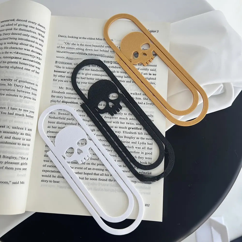 Skull Bookmark for Book Lovers, Halloween Horror Bookmark, Page Marker Clip, Gift Reading Accessory for Women, Men, Students, Teachers