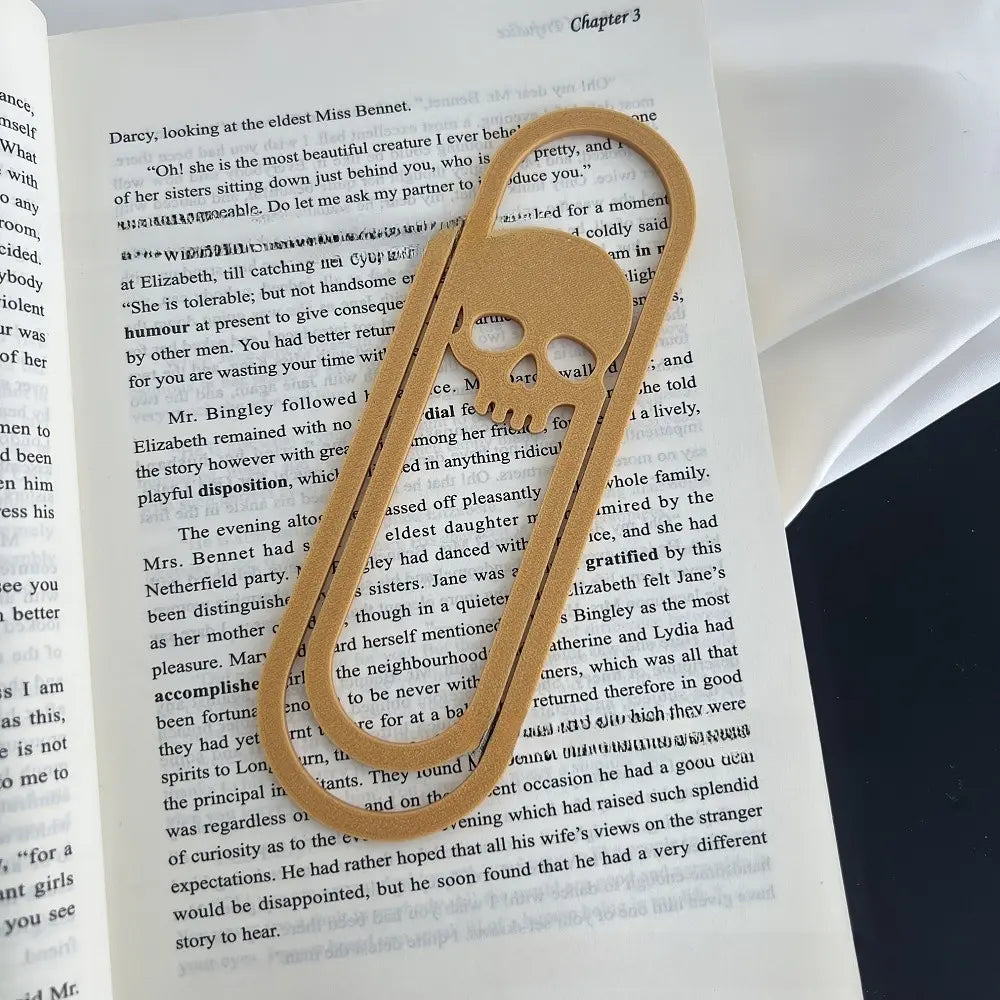 Skull Bookmark for Book Lovers, Halloween Horror Bookmark, Page Marker Clip, Gift Reading Accessory for Women, Men, Students, Teachers